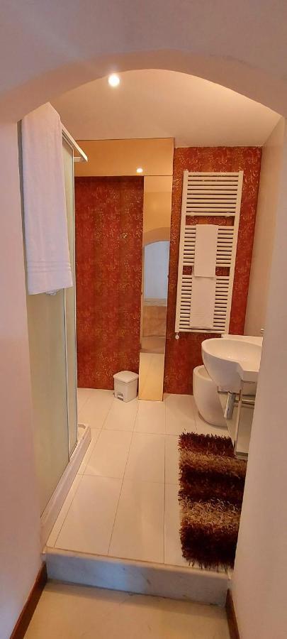B&B Palazzo Della Torre ペスキチ 部屋 写真