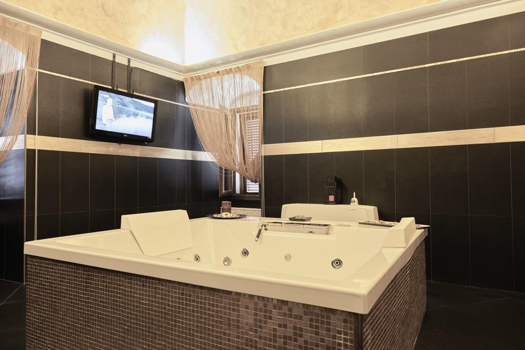 B&B Palazzo Della Torre ペスキチ エクステリア 写真
