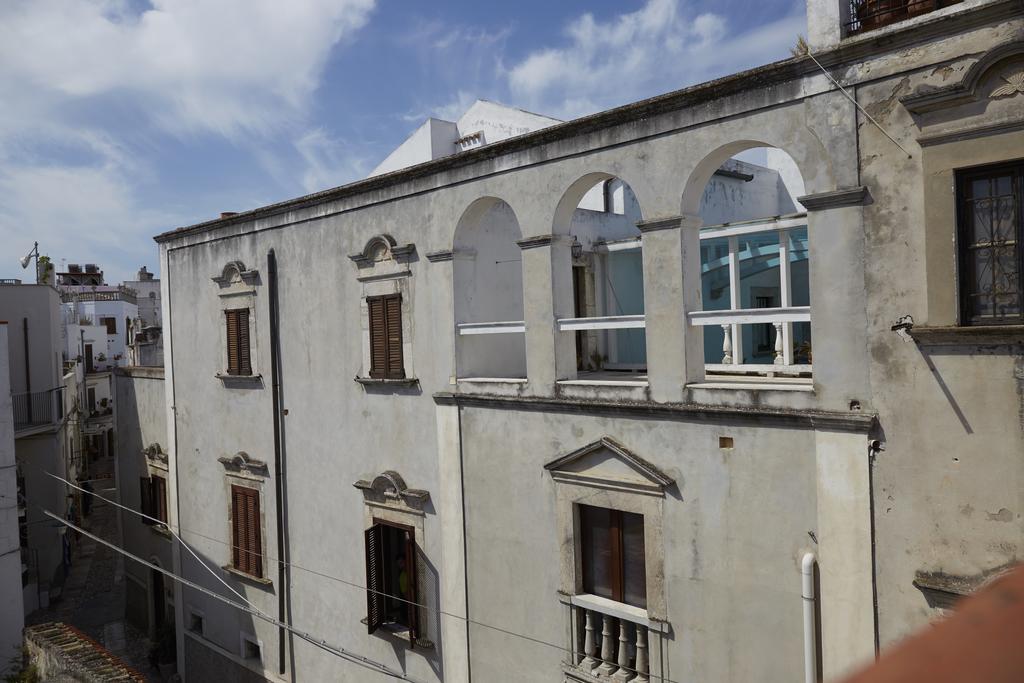 B&B Palazzo Della Torre ペスキチ エクステリア 写真