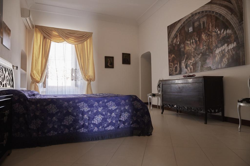 B&B Palazzo Della Torre ペスキチ エクステリア 写真