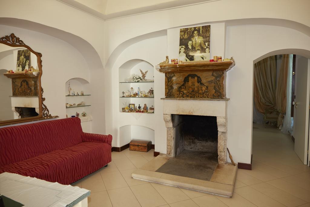 B&B Palazzo Della Torre ペスキチ エクステリア 写真